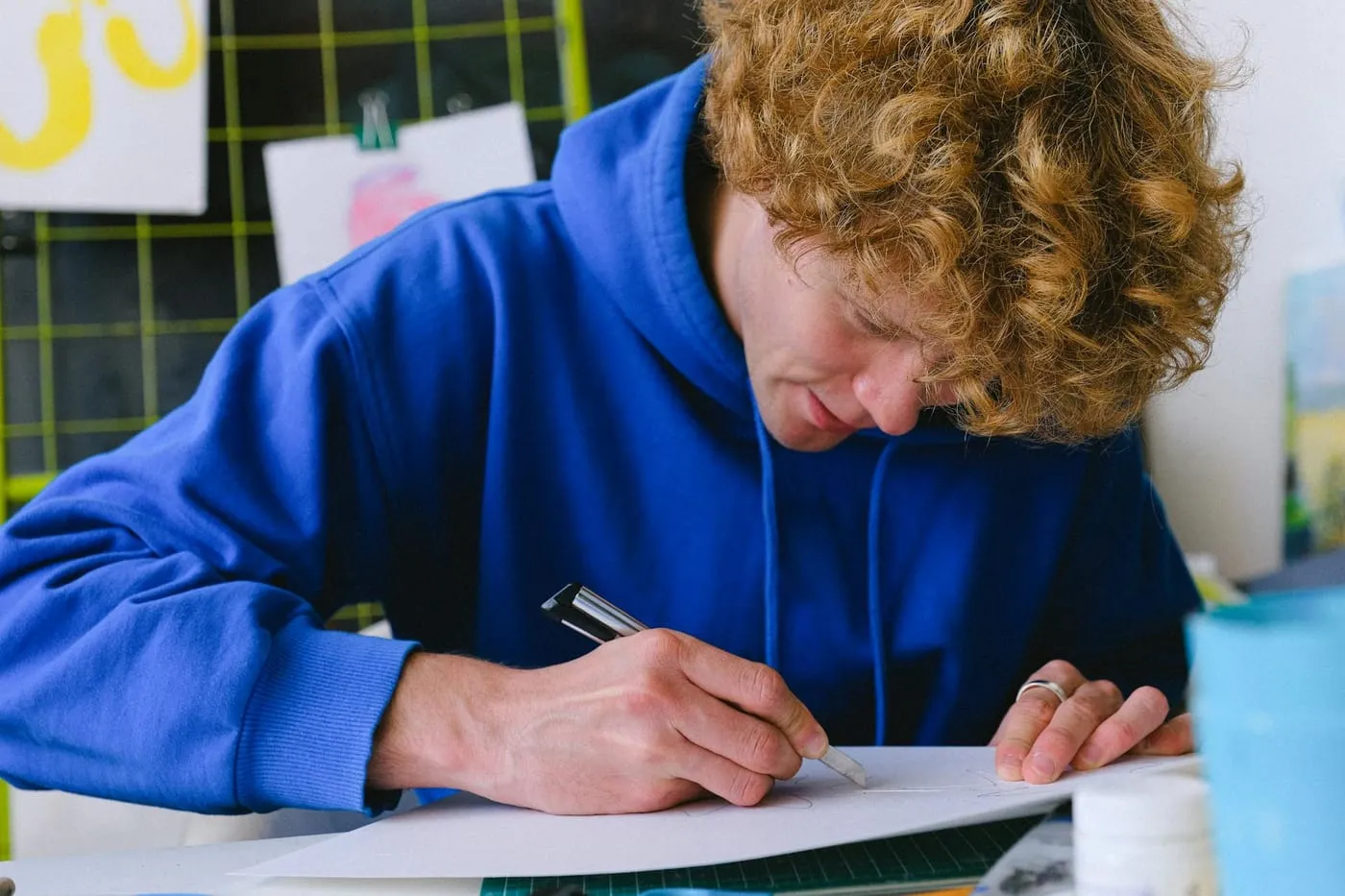 AI in the workplace: New data shows how workers really use AI